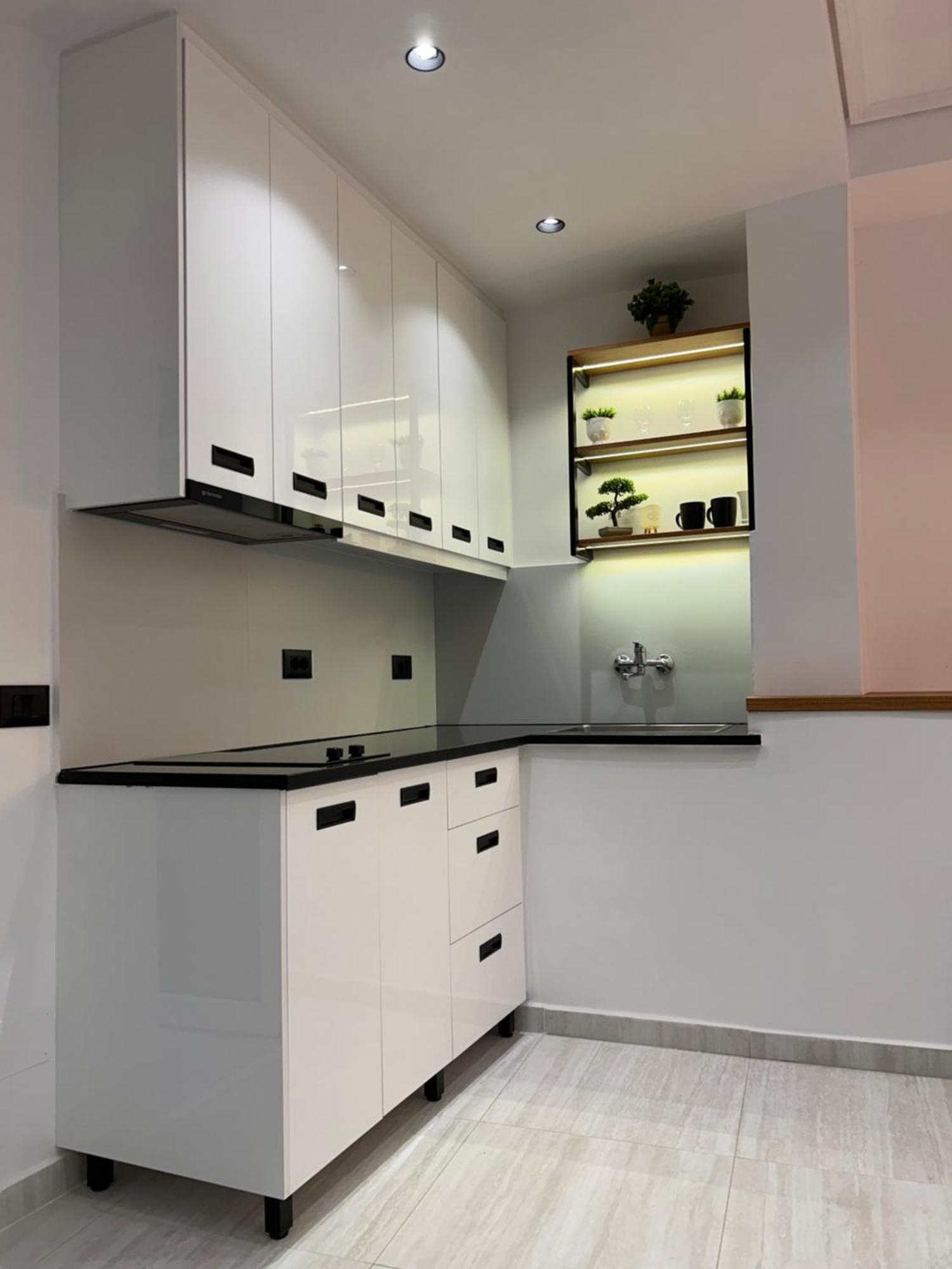 Crown Apartment Sarandë 外观 照片